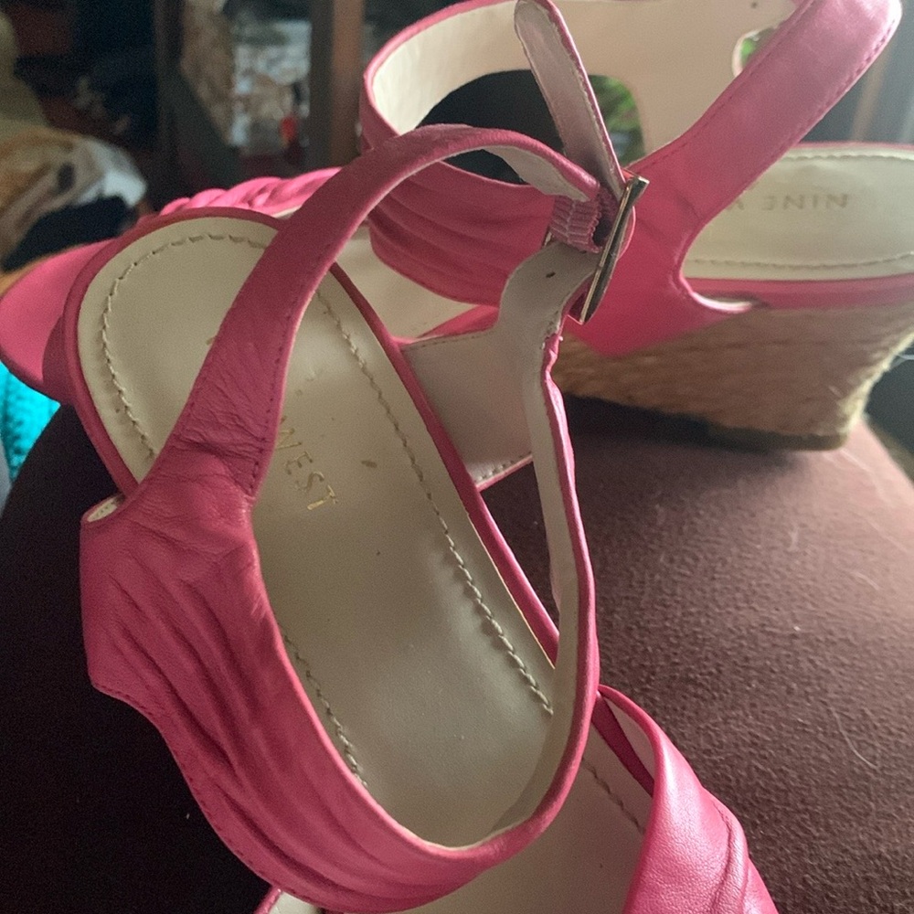 A nice pair of heels in sanders like new hardly worn. Nine West